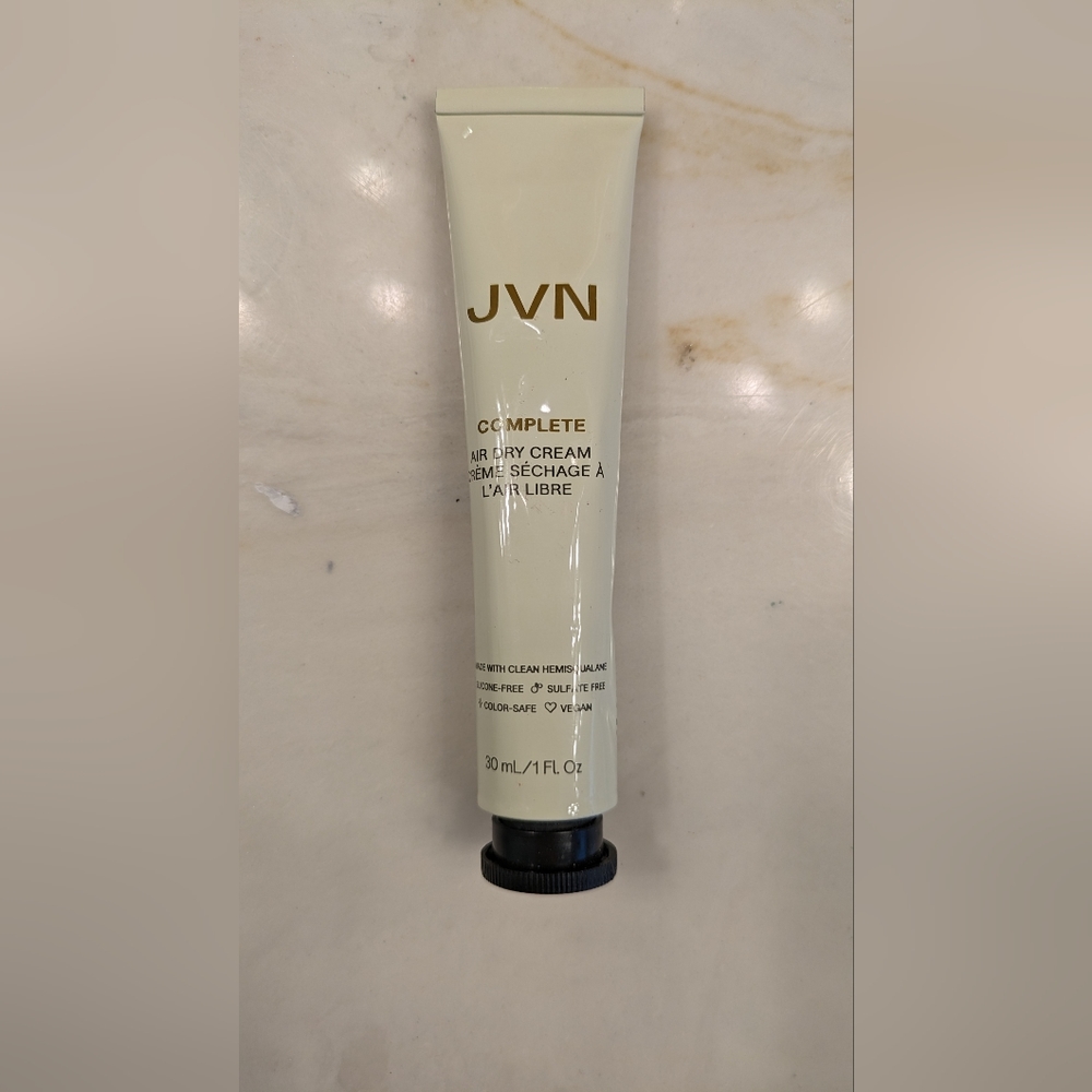 JVN mini complete hydrating air dry hair cream